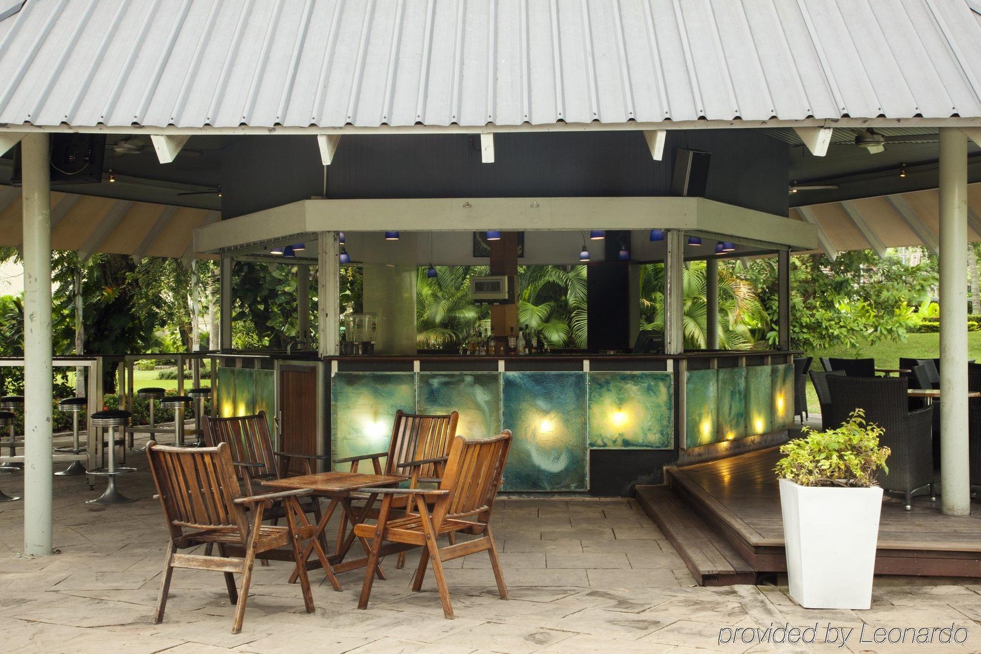 Holiday Inn & Suites Port Moresby By Ihg Zewnętrze zdjęcie